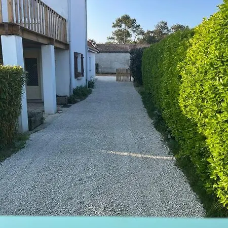 Dom wakacyjny La Famille A Pied *