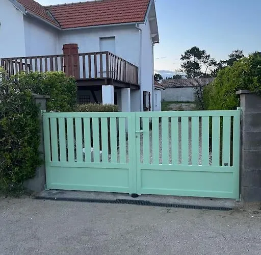 La Famille A Pied Marennes (Charente-Maritime)