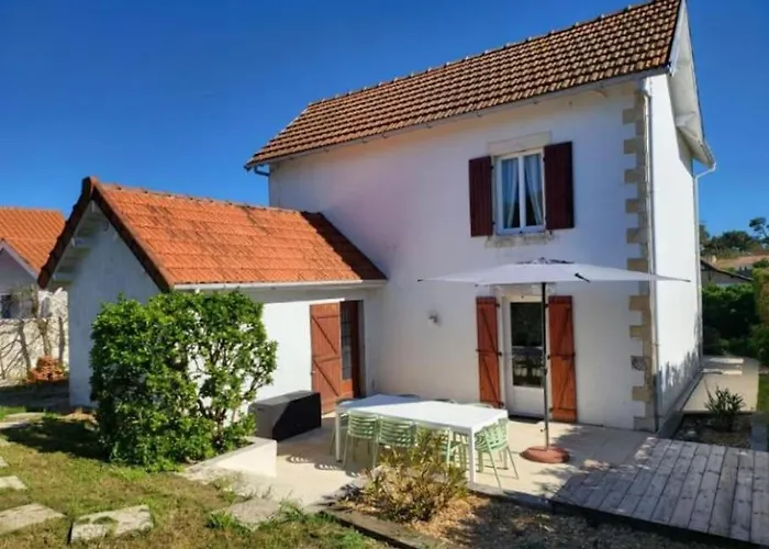 La Famille A Pied Сasa de vacaciones